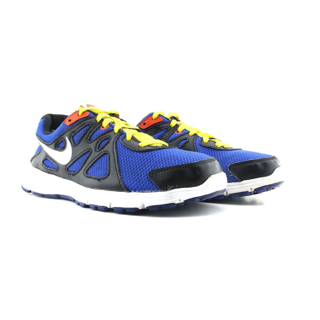 NIKE  REVOLUTION 2