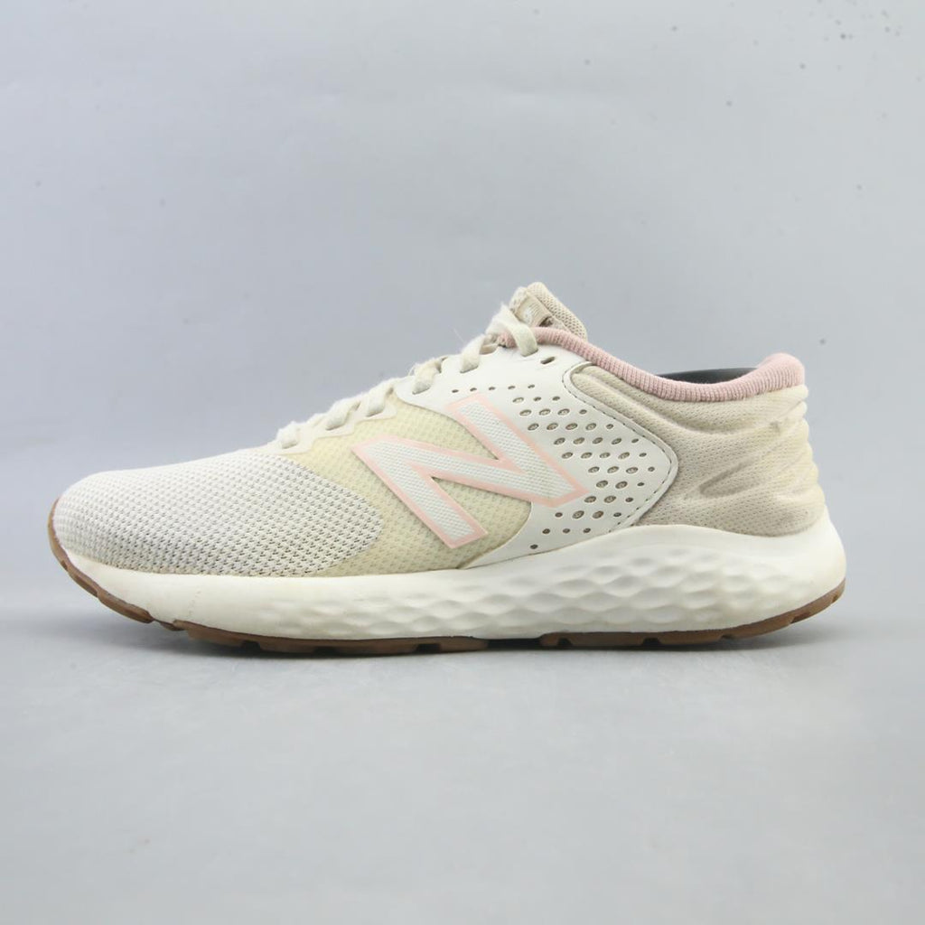 NEW BALANCE 520V7