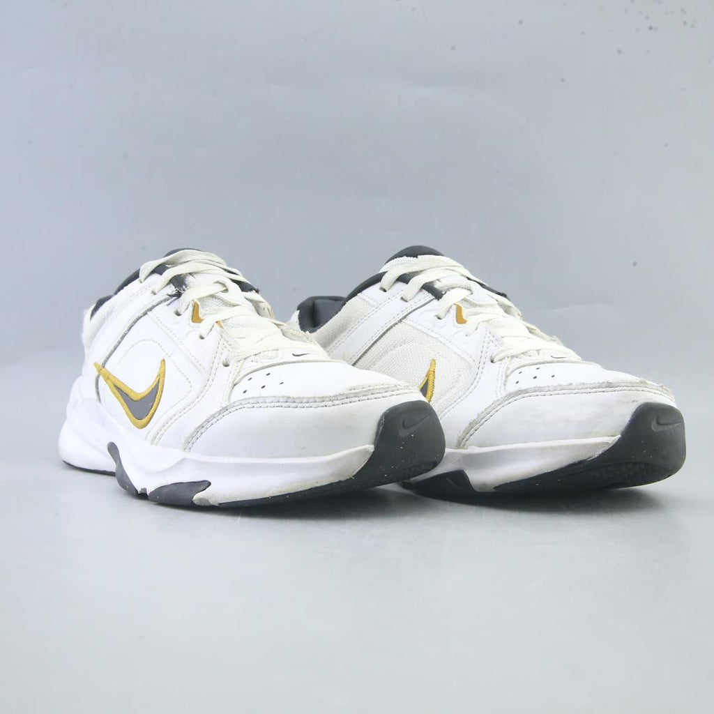NIKE  DEFY ALL DAY TRAINERS
