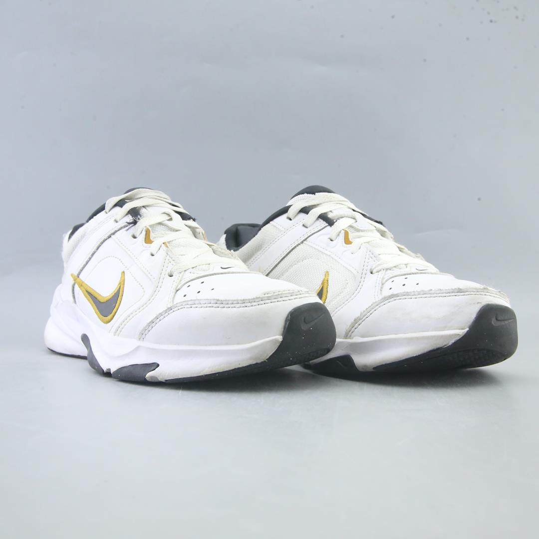 NIKE  DEFY ALL DAY TRAINERS