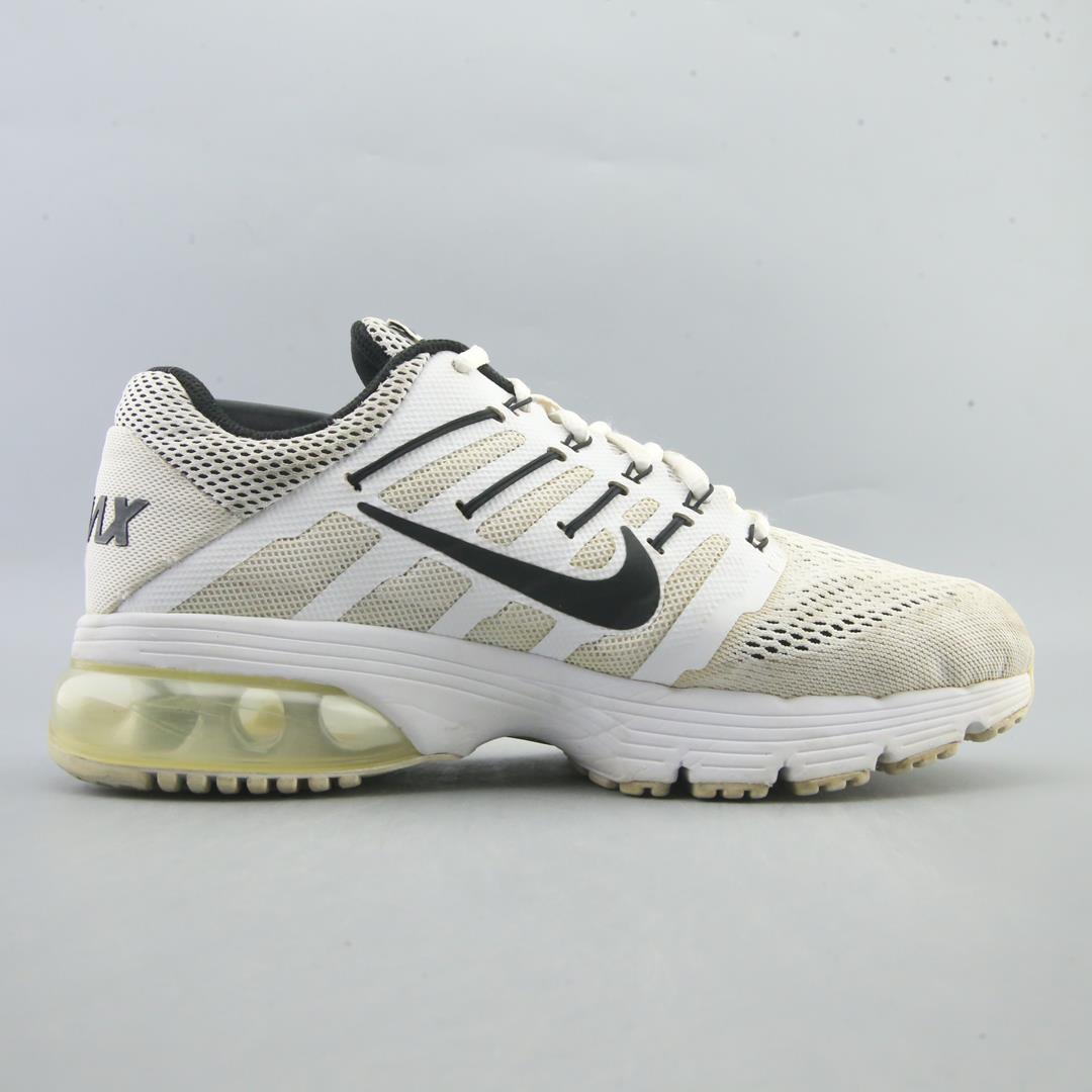 NIKE AIR MAX EXCELLERATE 4