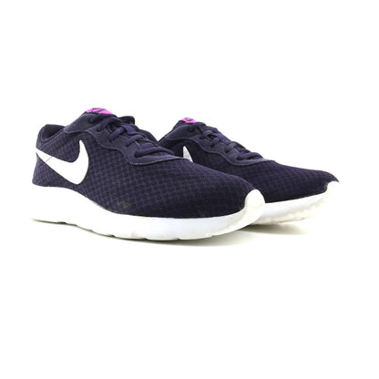 NIKE TANJUN