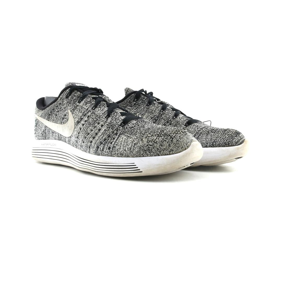 NIKE  LUNAREPIC FLYKNIT LOW