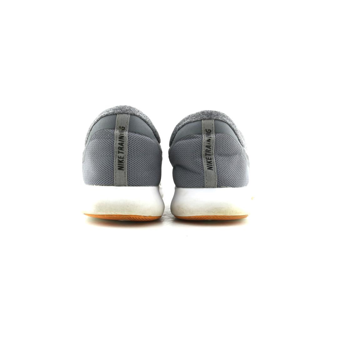 NIKE FLEX TR 7