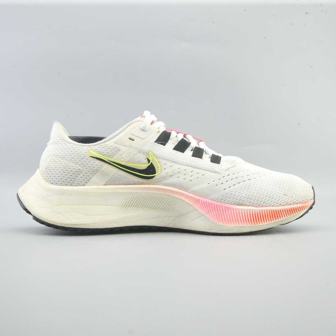 NIKE AIR ZOOM PEGASUS 38