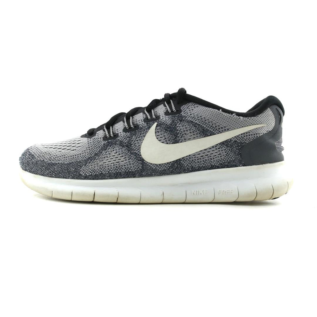 NIKE FREE RN