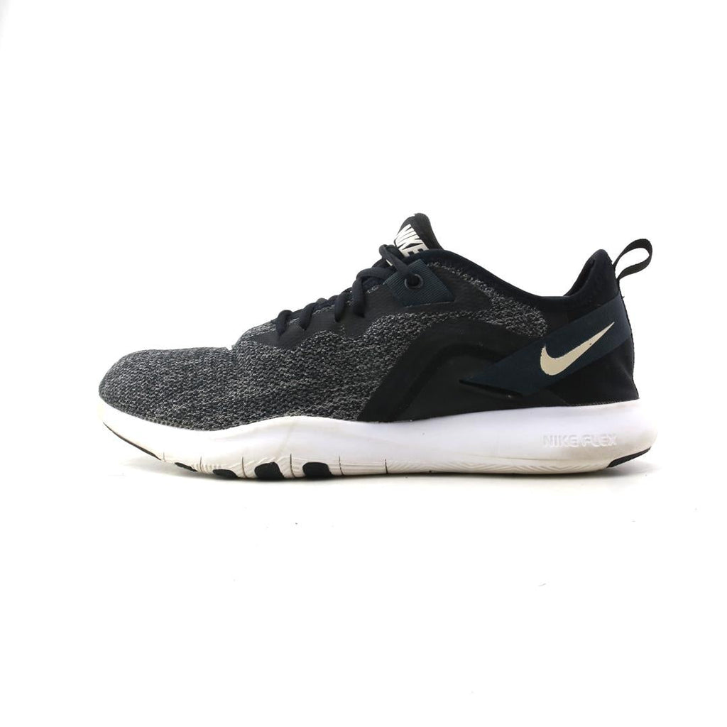 NIKE  FLEX TR 9