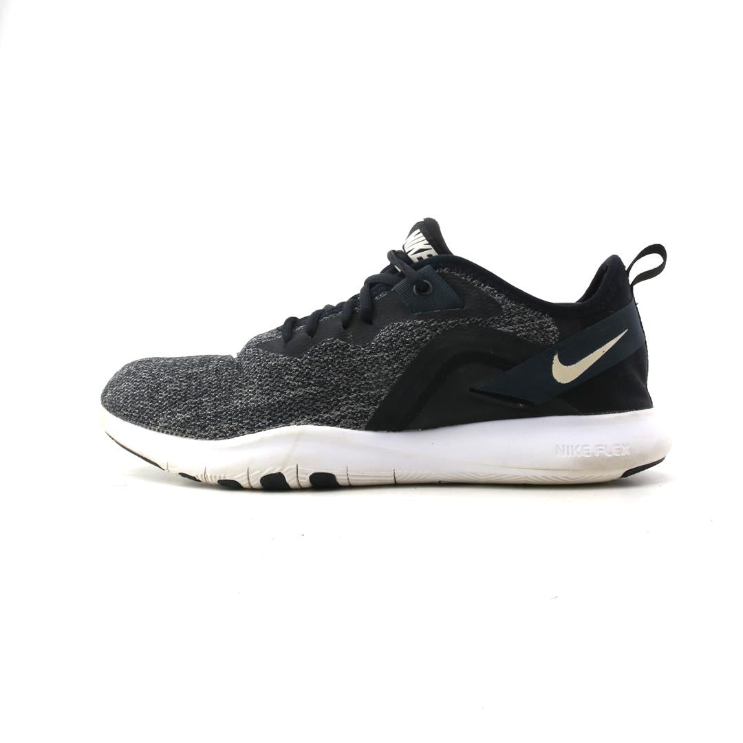 NIKE  FLEX TR 9