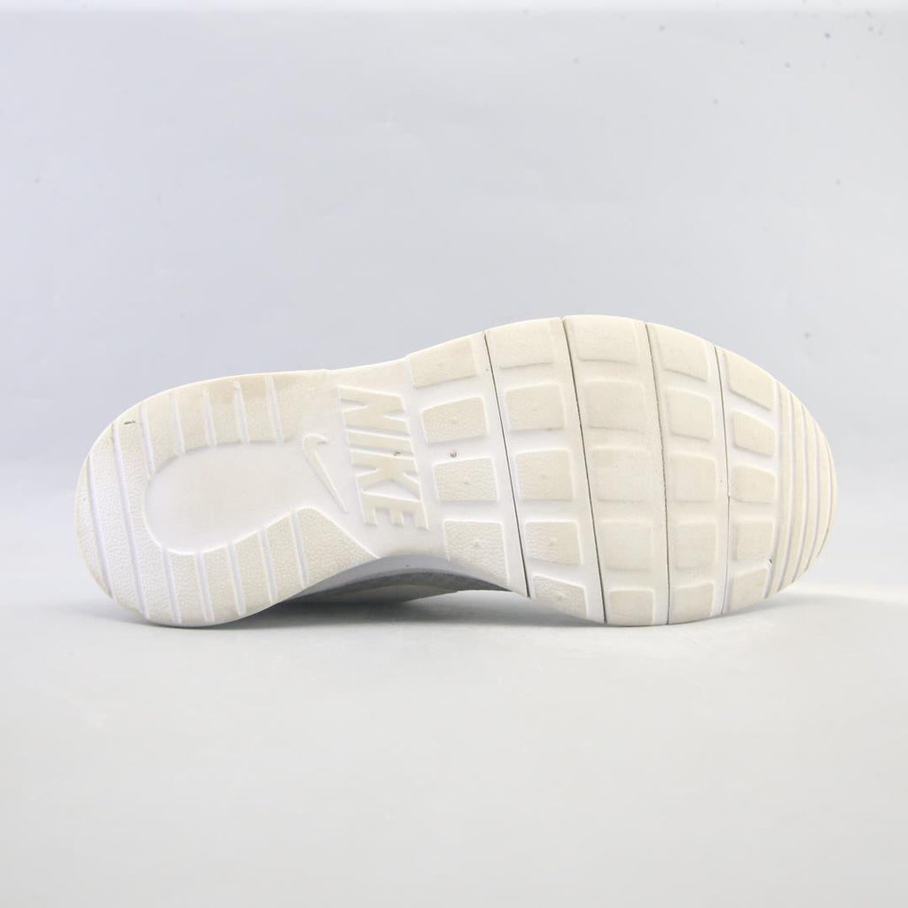 NIKE TANJUN