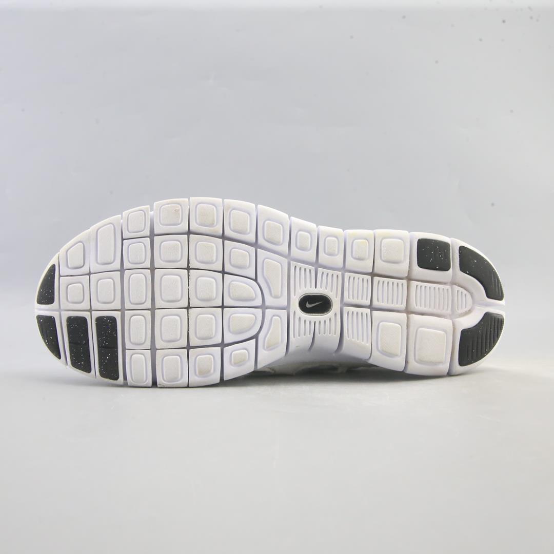 NIKE FREE RUN 2
