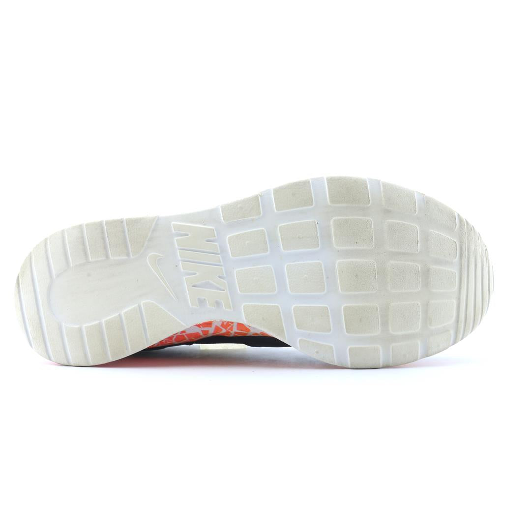 NIKE KAISHI
