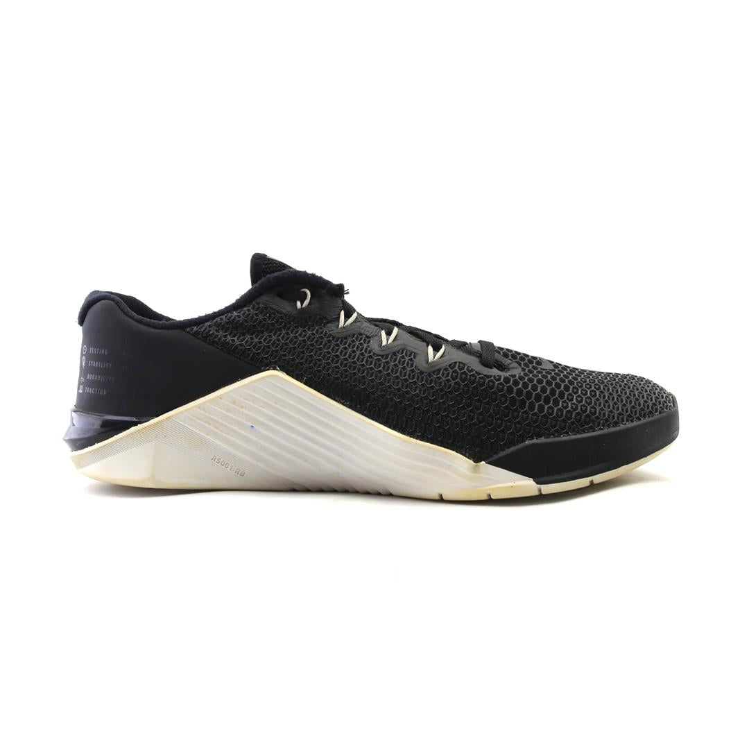 NIKE  METCON 5