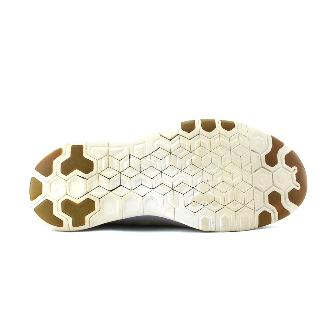NIKE FREE TR FIT 5