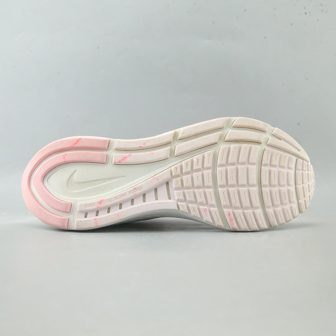 NIKE AIR ZOOM STRUCTURE 24