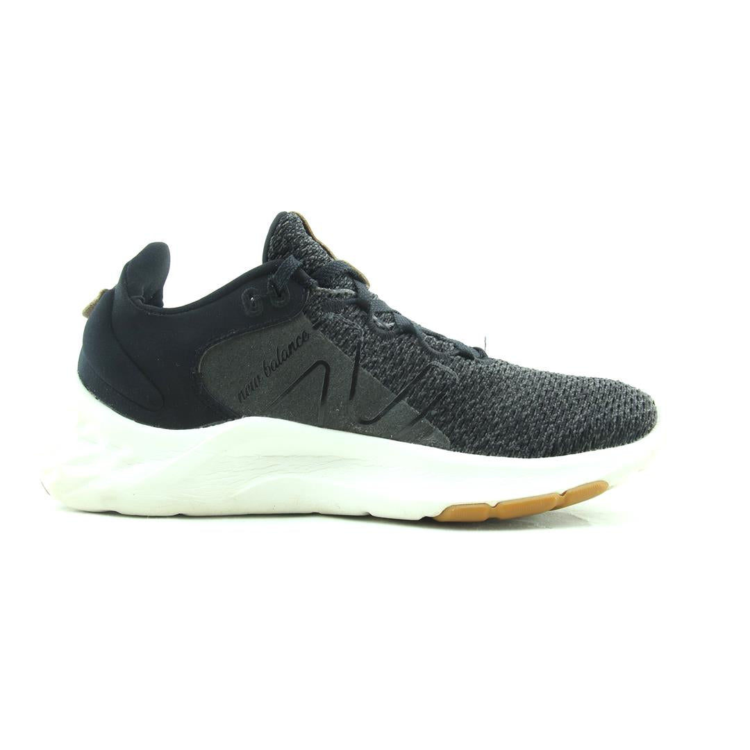 NEW BALANCE  FRESH FOAM ROAV V2