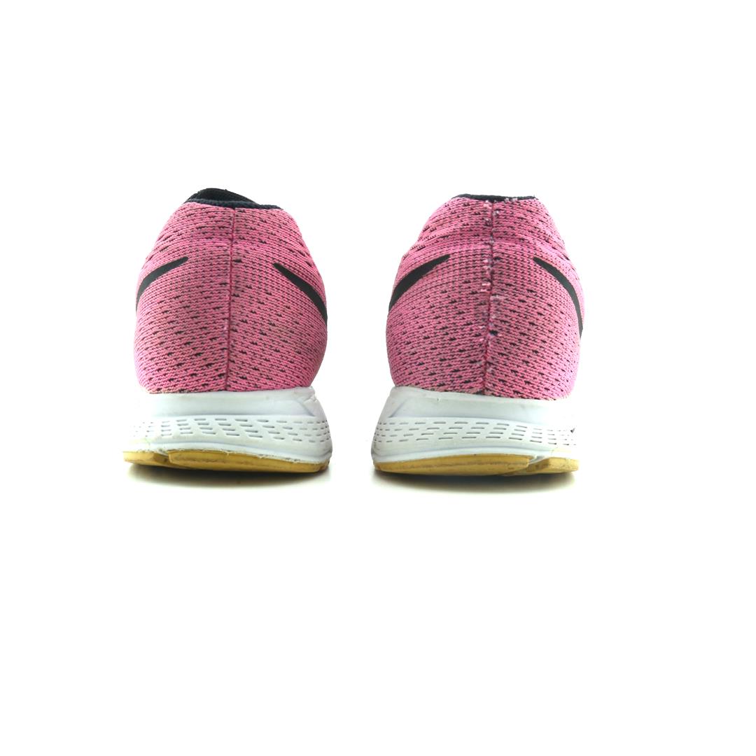 NIKE AIR ZOOM PEGASUS 32