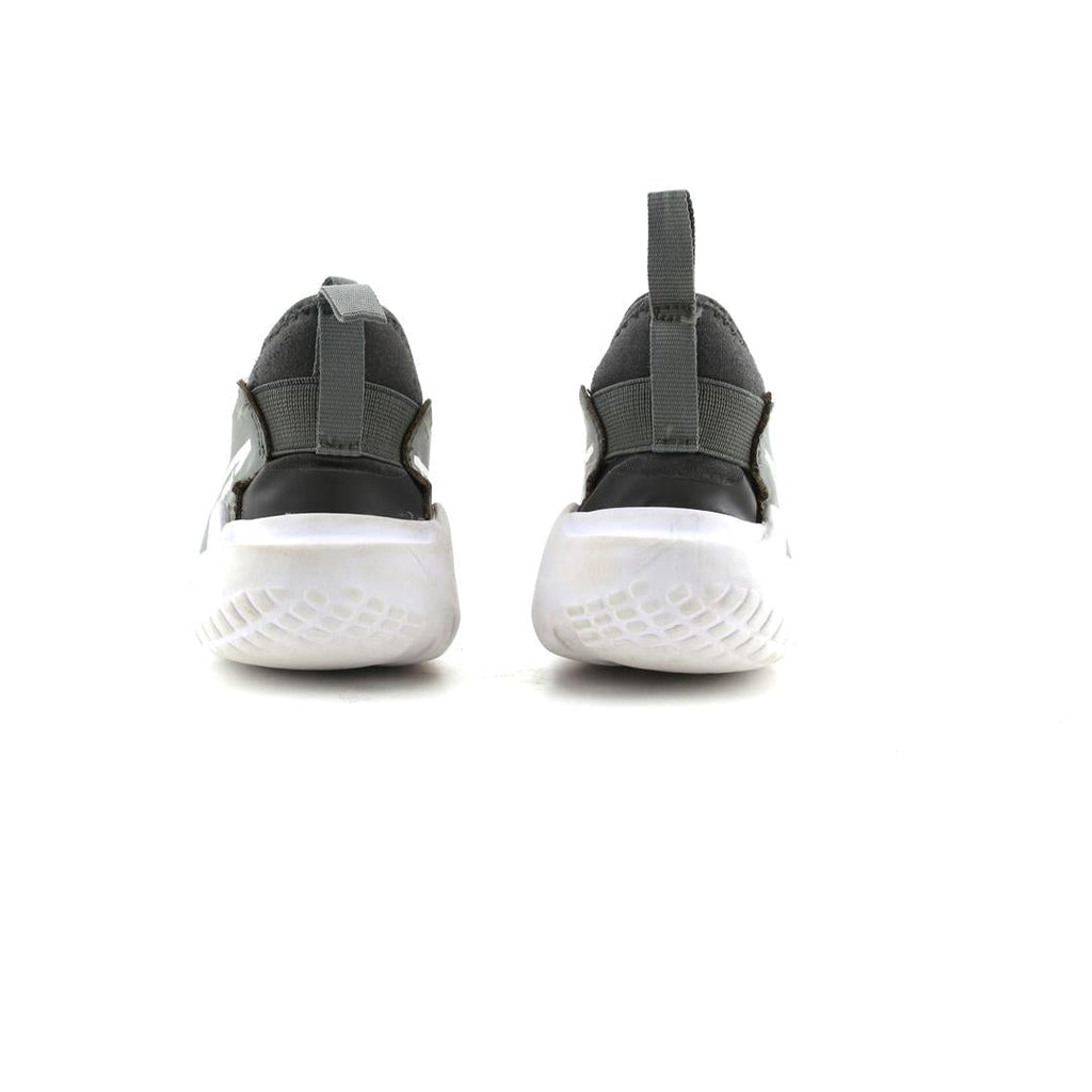 NIKE  FLEX RUNNER 2
