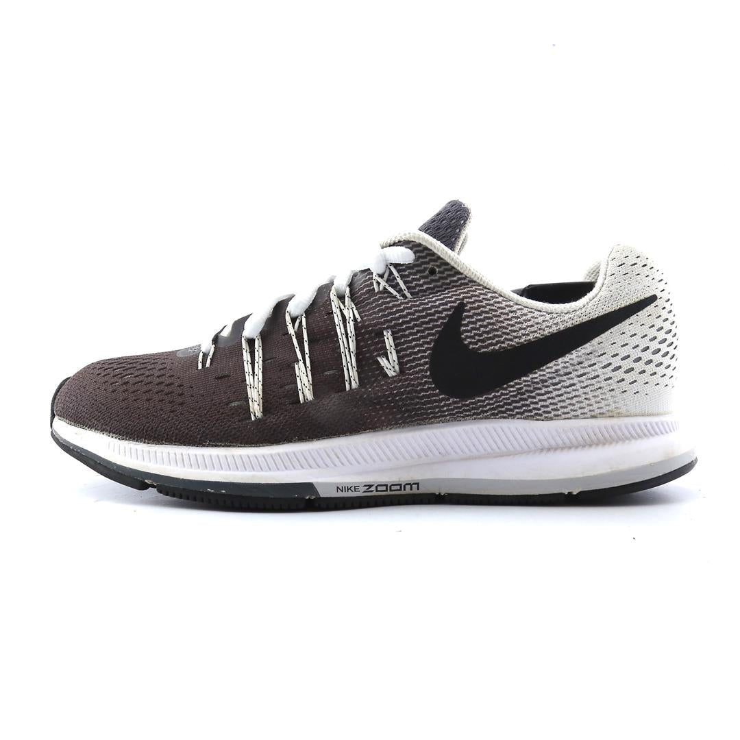 NIKE AIR ZOOM PEGASUS 33