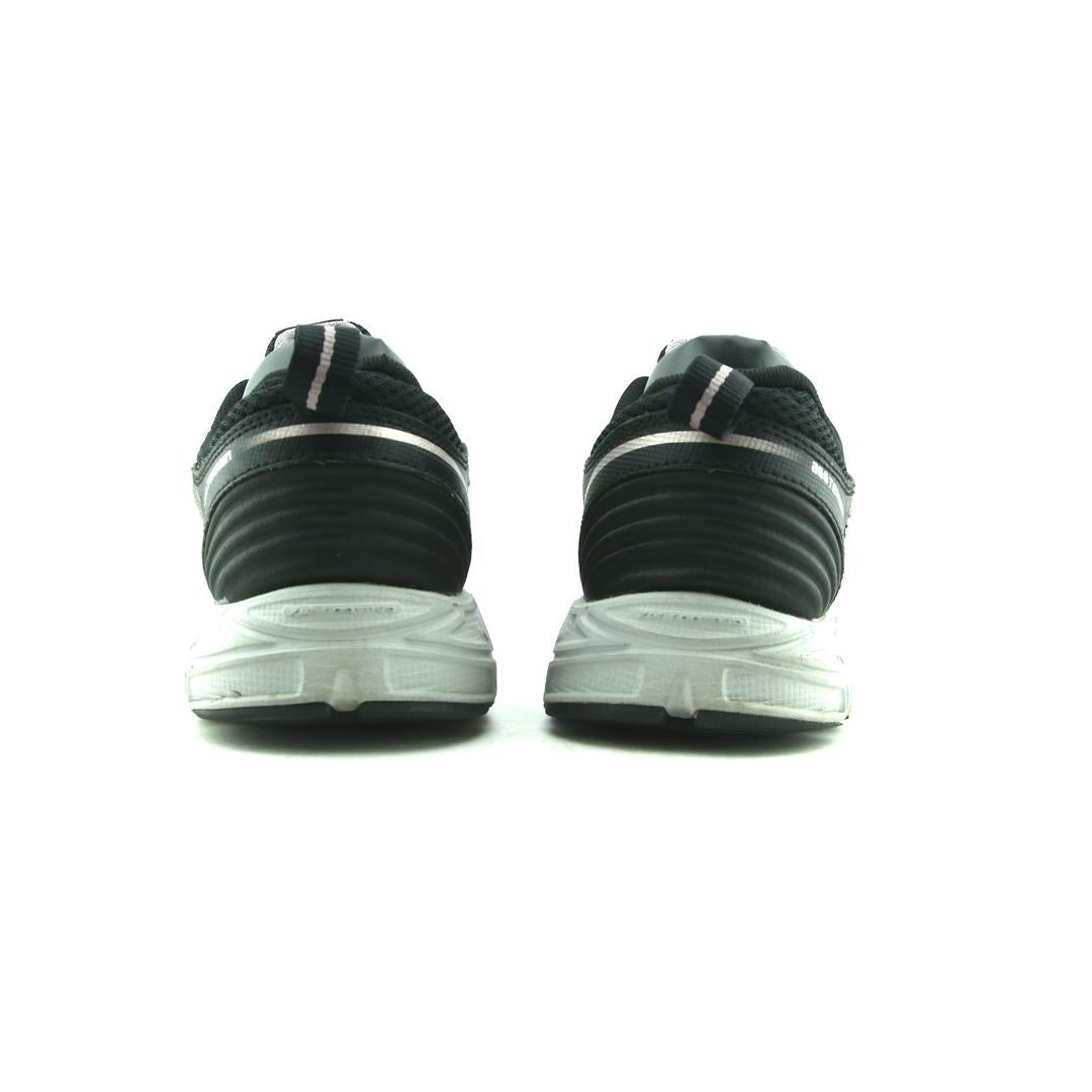 NEW BALANCE 573 V3