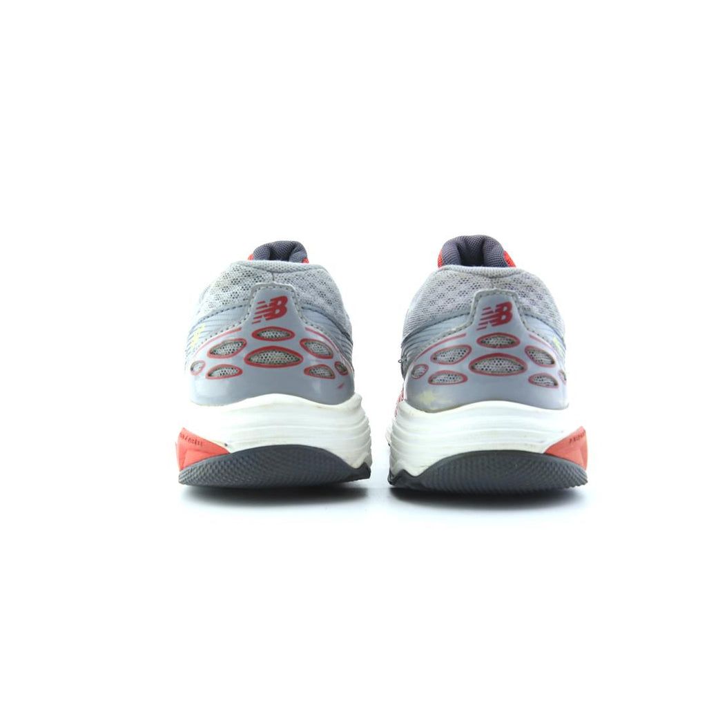 NEW BALANCE 680 V3