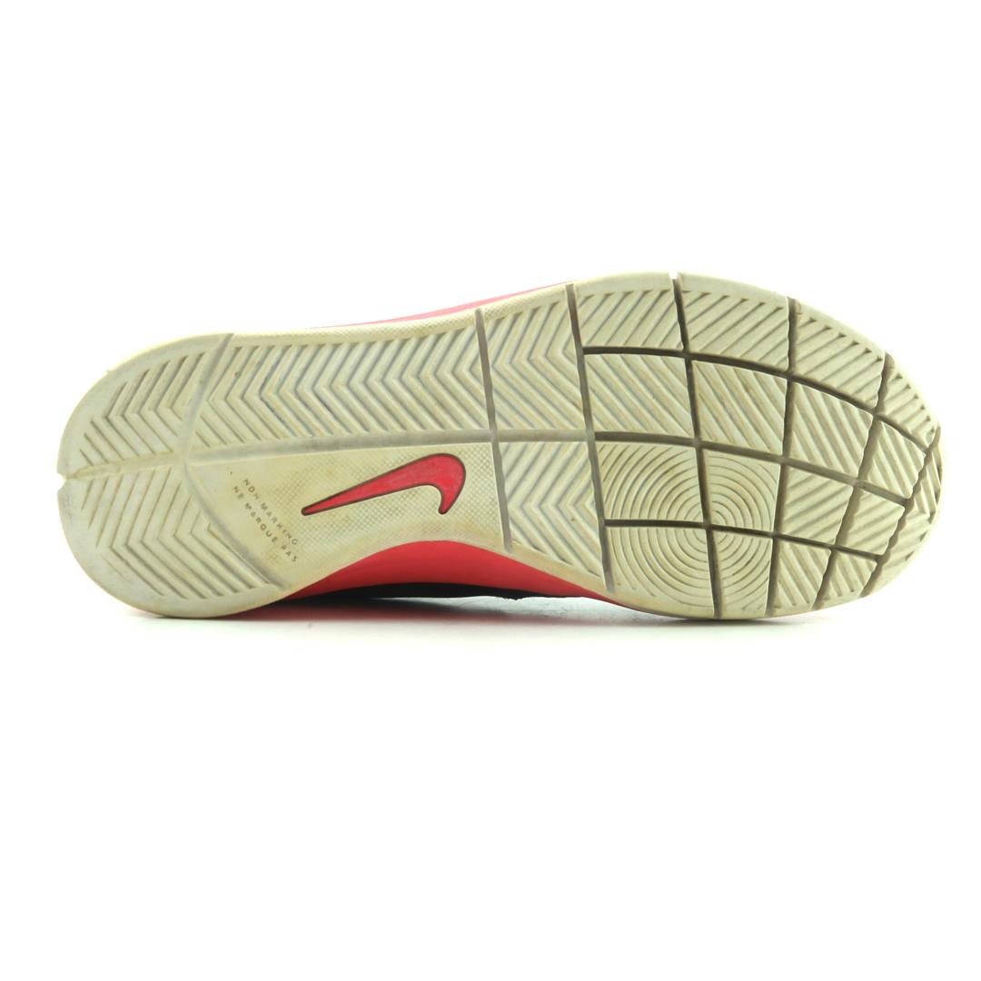 NIKE TEAM HUSTLE D 7