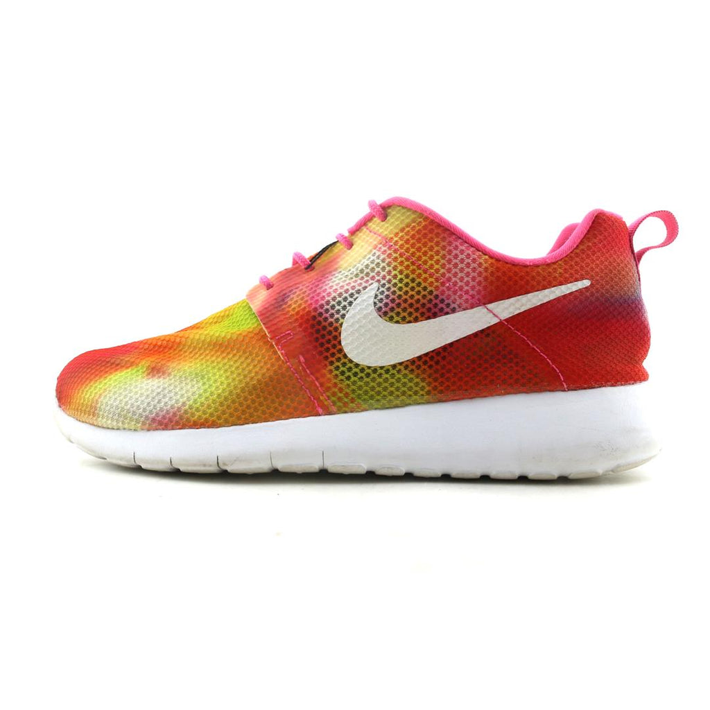 NIKE ROSHE ONE