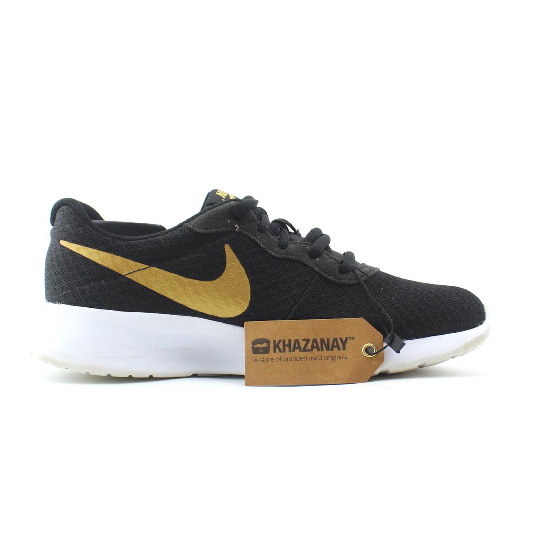 NIKE TANJUN