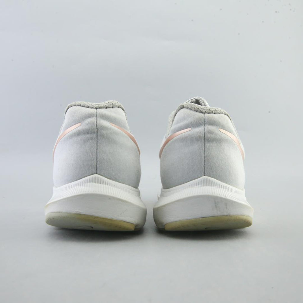 NIKE RUN SWIFT