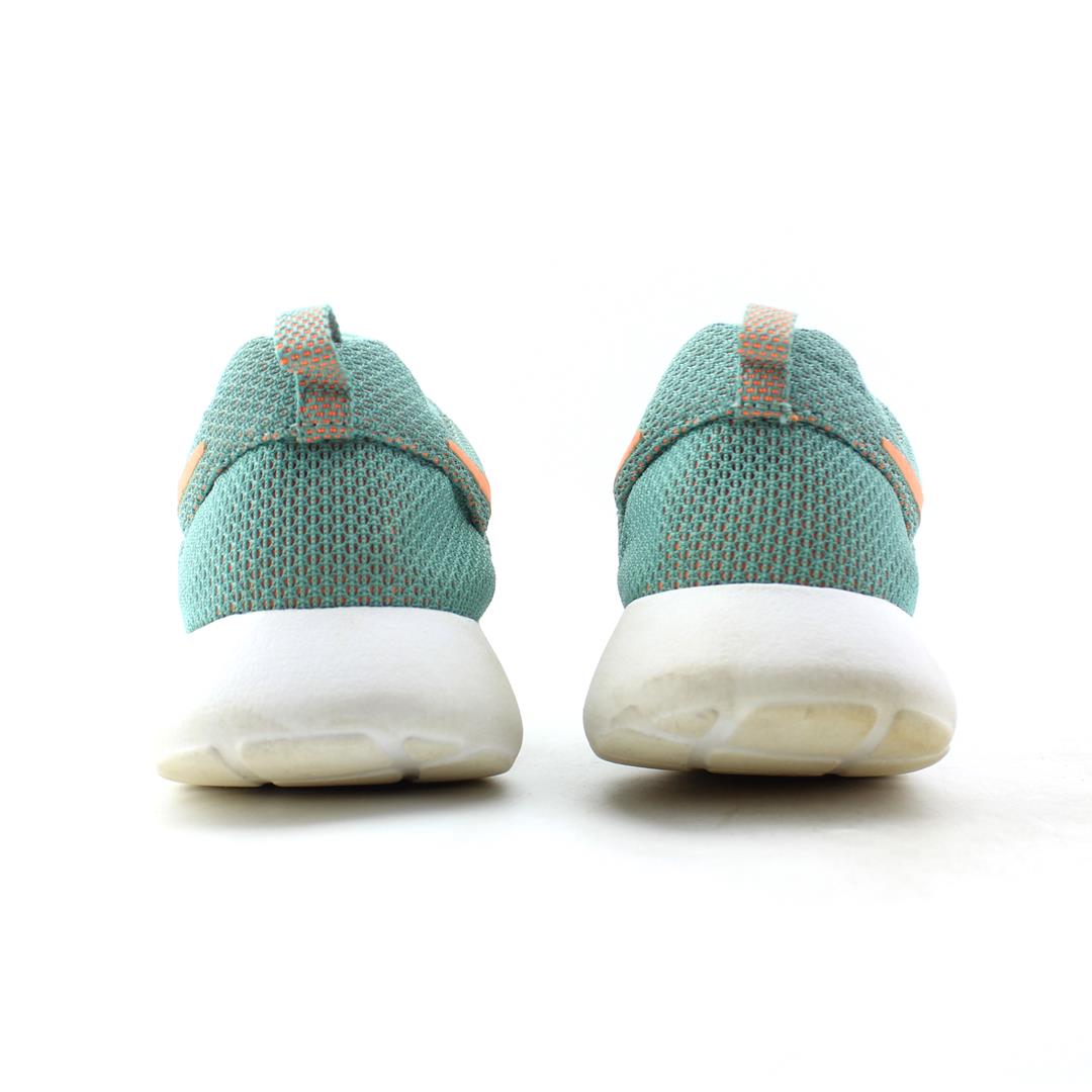 NIKE ROSHE RUN