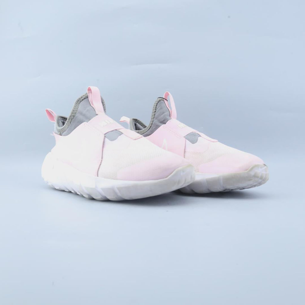 NIKE  FLEX RUNNER 2