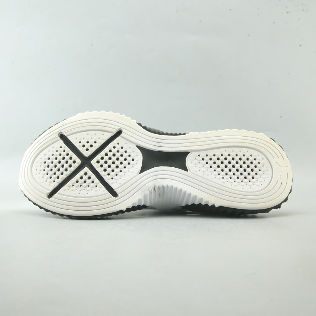 PUMA DEFY