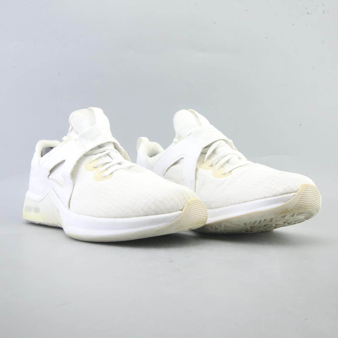 NIKE AIR MAX BELLA TR 5