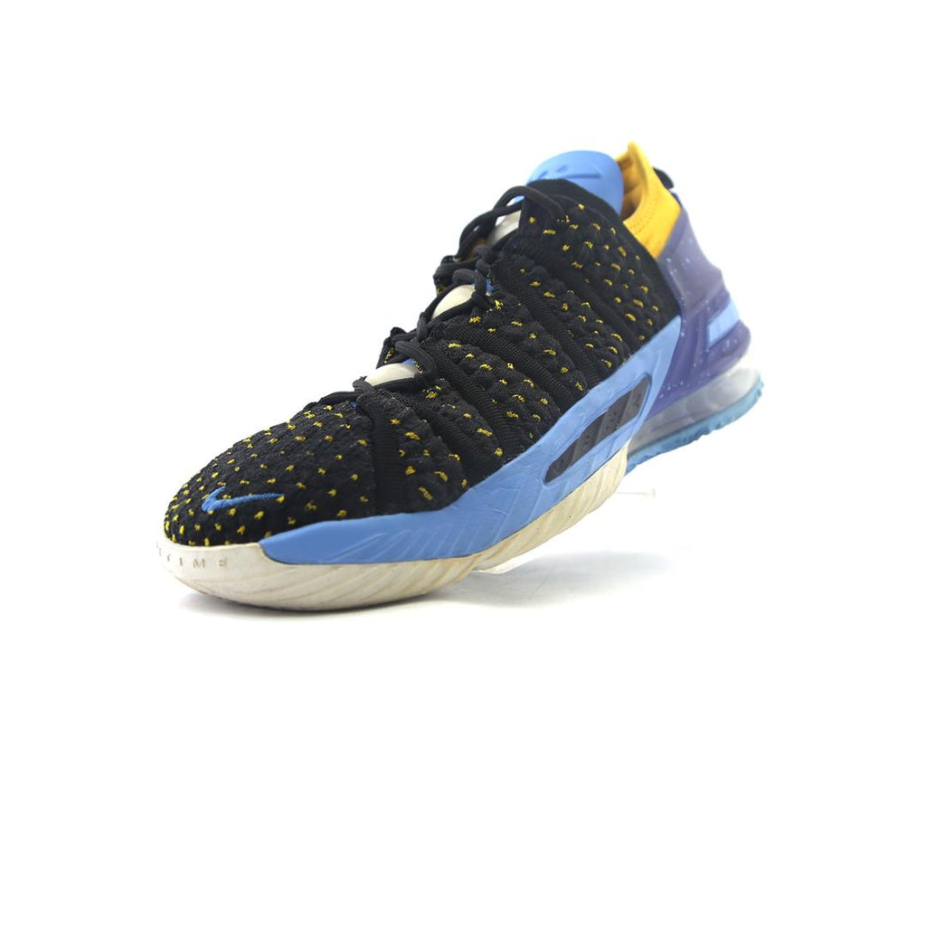 NIKE  LEBRON 18