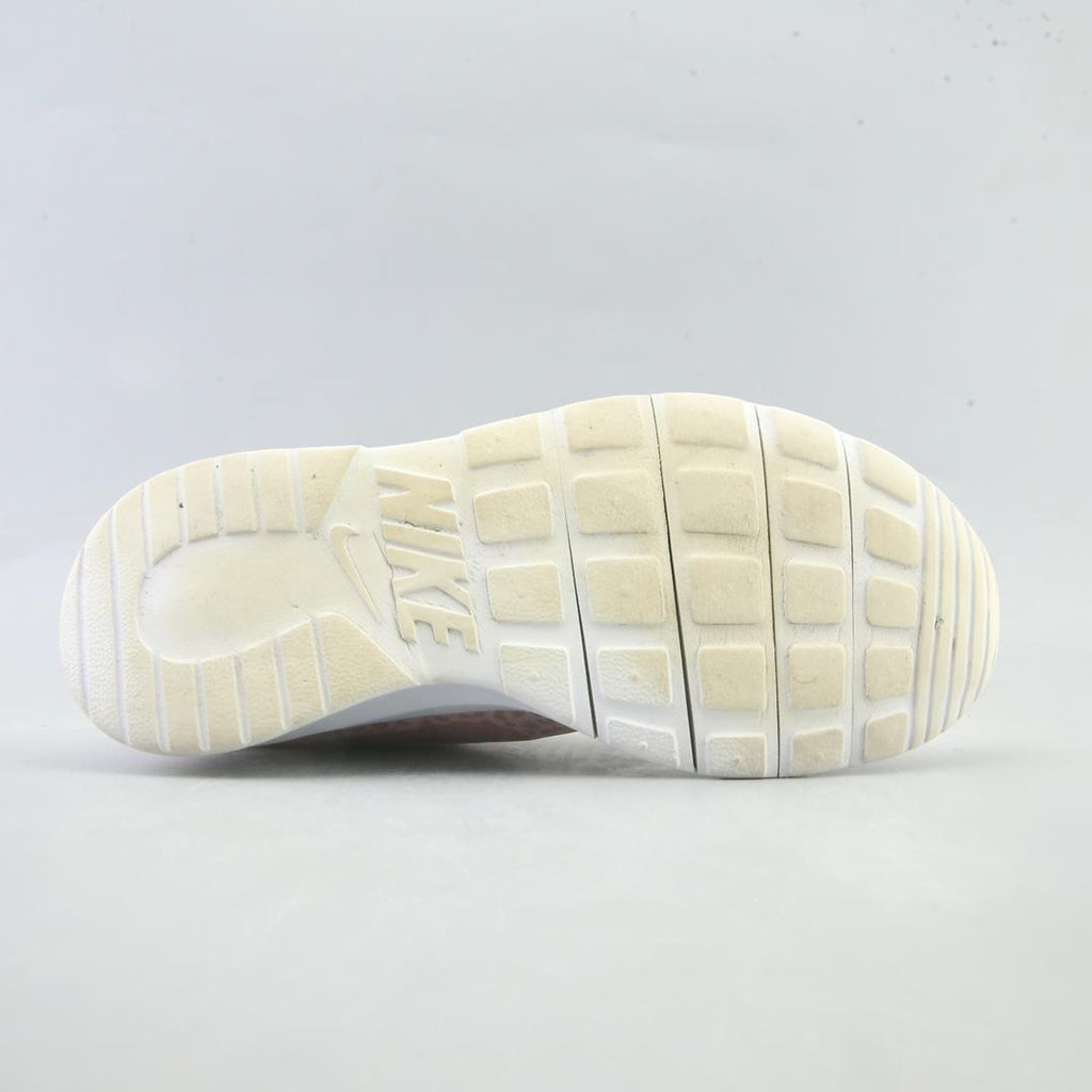 NIKE TANJUN