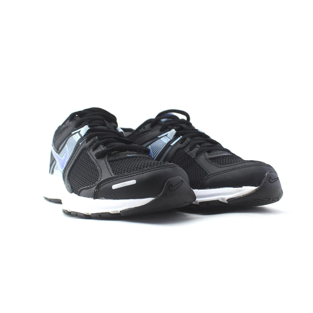 NIKE DART 10