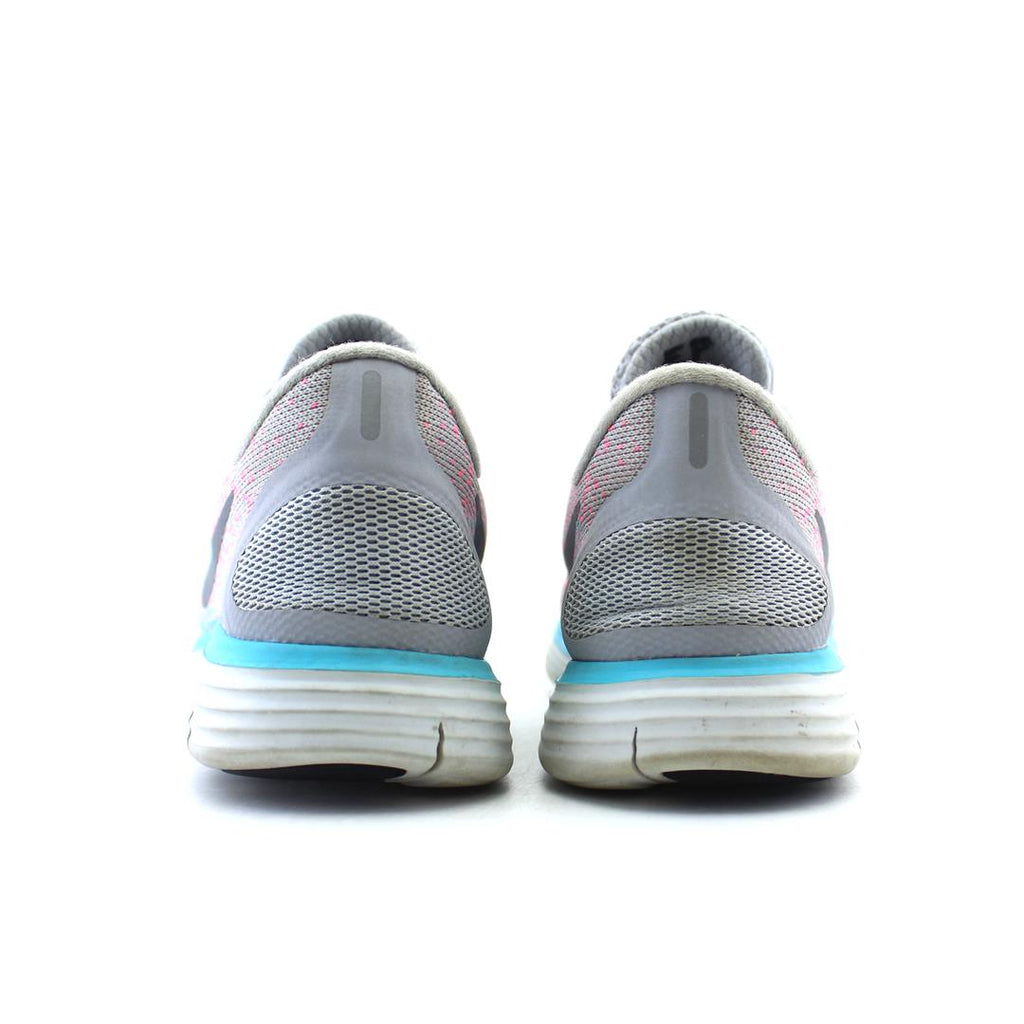 NIKE FREE RN DISTANCE