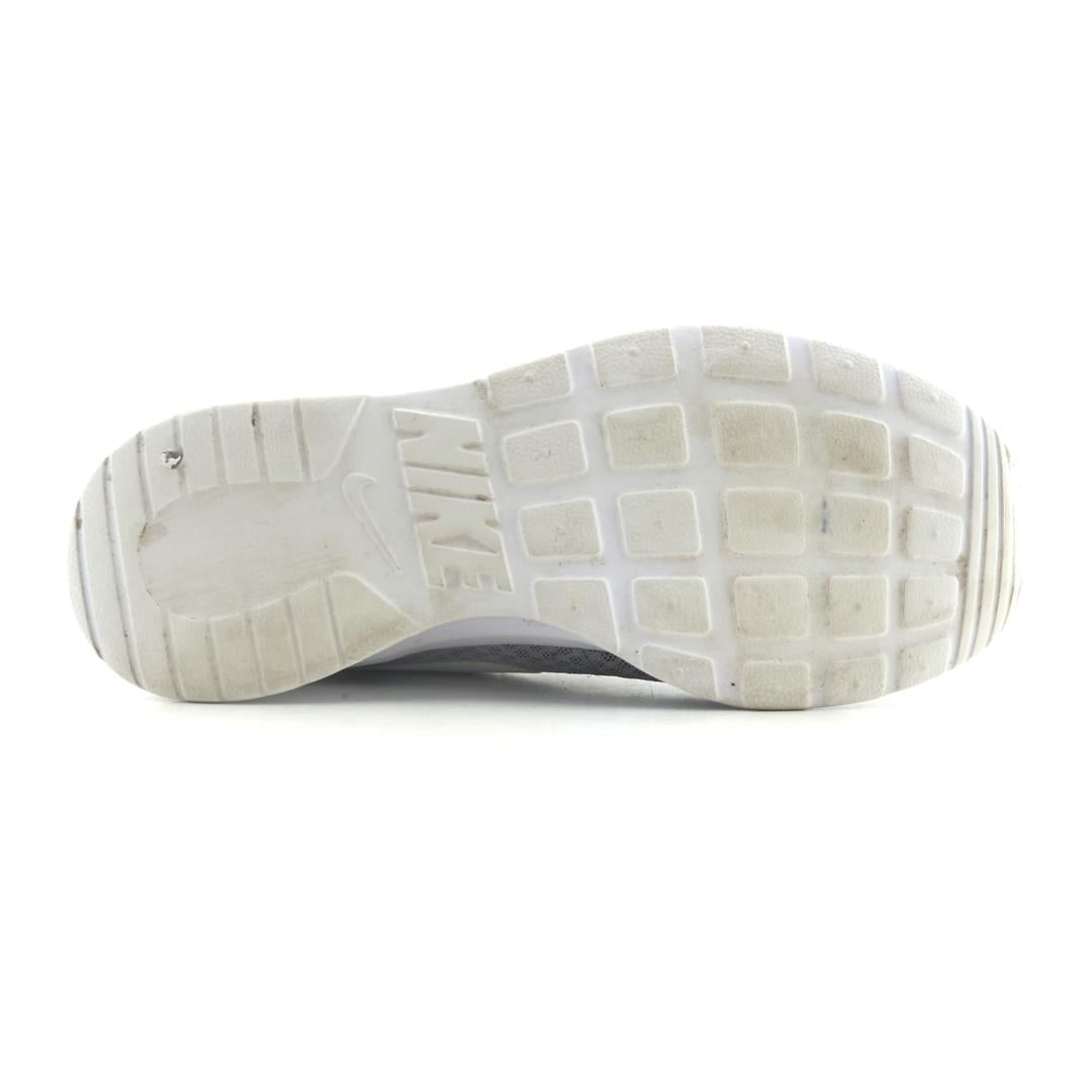NIKE TANJUN