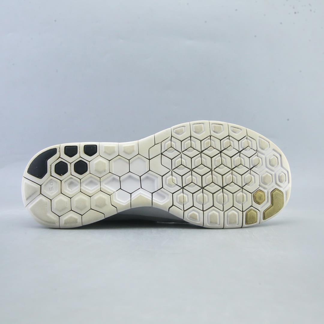 NIKE FREE 5.0
