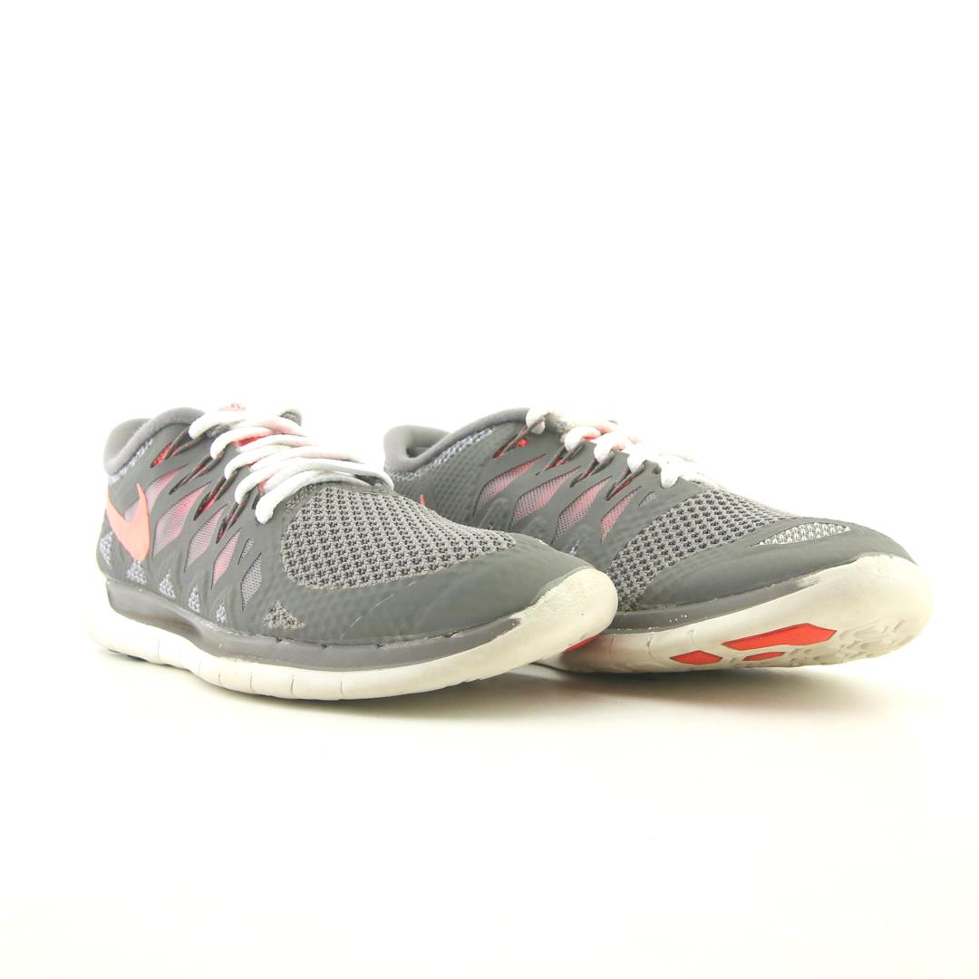 NIKE FREE 5.0