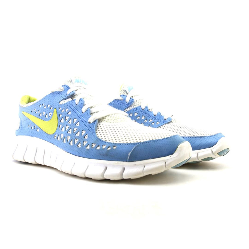NIKE FREE RUN