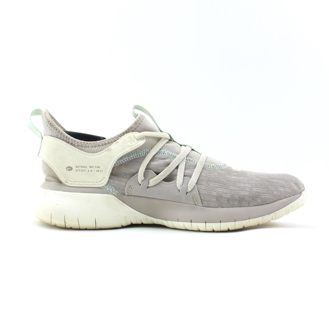 NIKE  FLEX CONTACT 3 GLOW