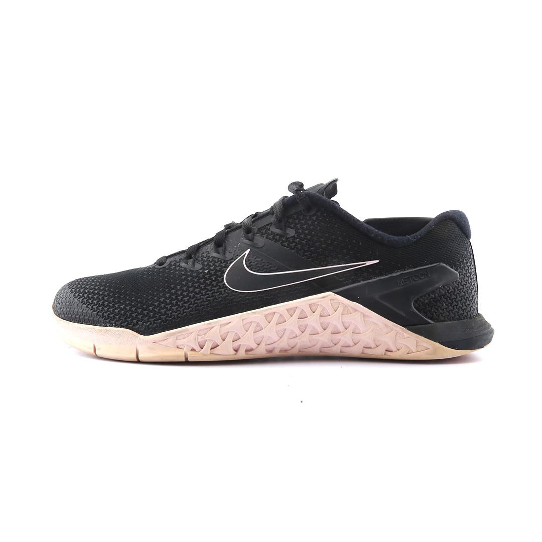NIKE METCON 4