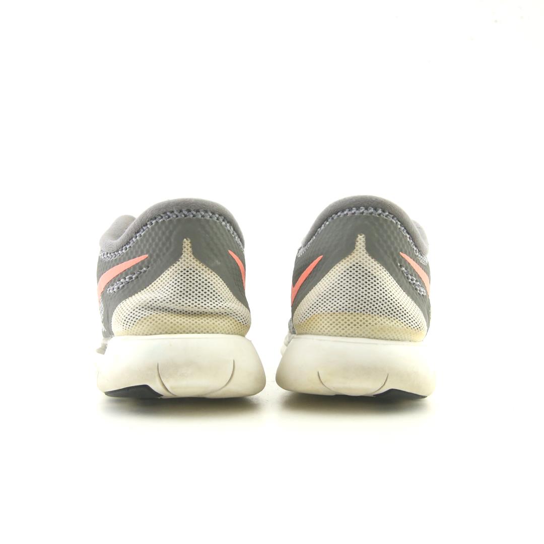 NIKE FREE 5.0