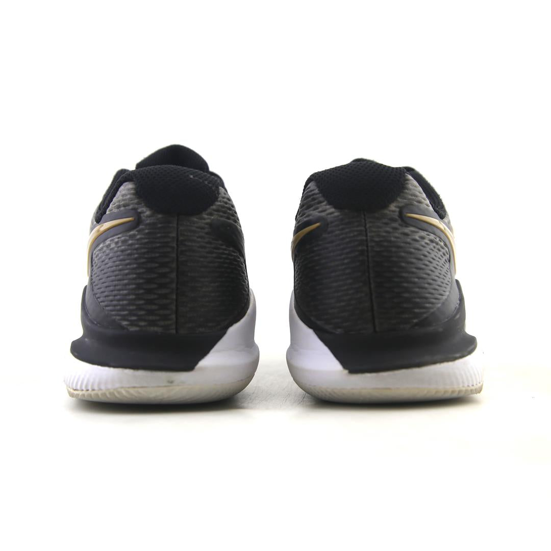 NIKE COURT AIR ZOOM VAPOR X