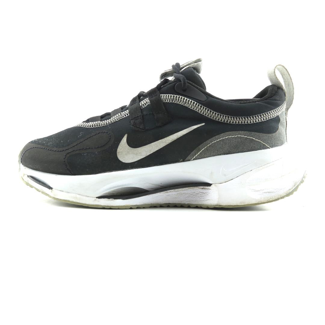 NIKE SPARK