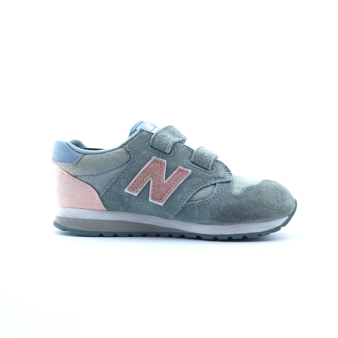 NEW BALANCE 520