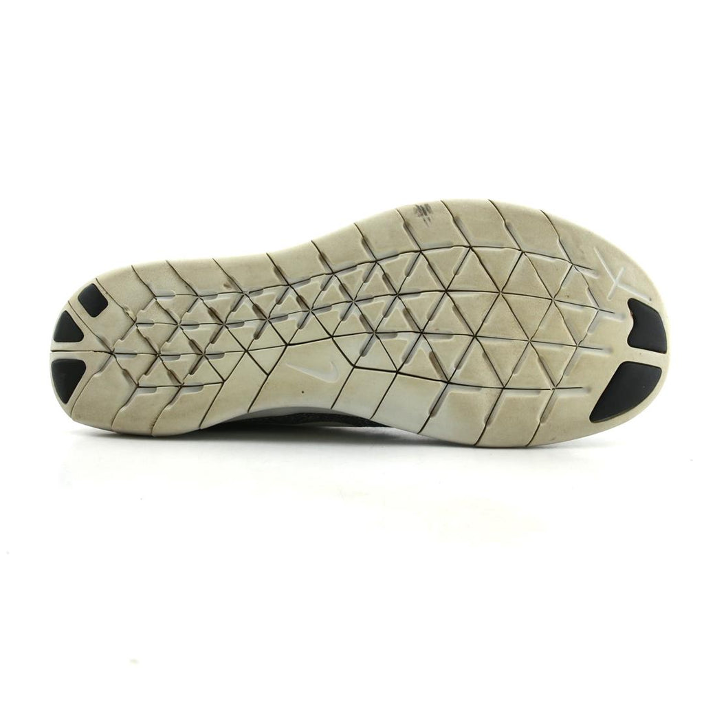 NIKE FREE RN