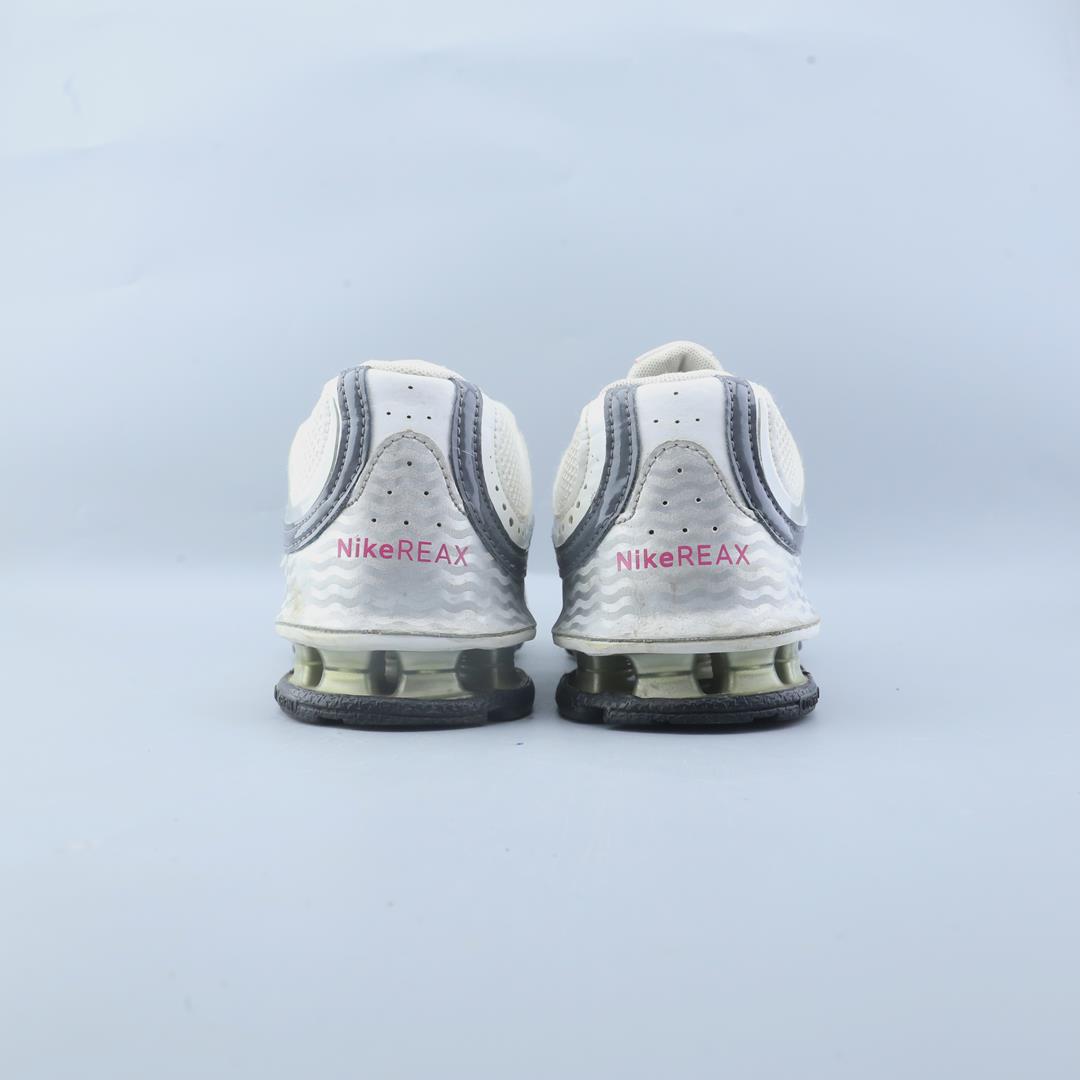 NIKE  REAX RUN 5