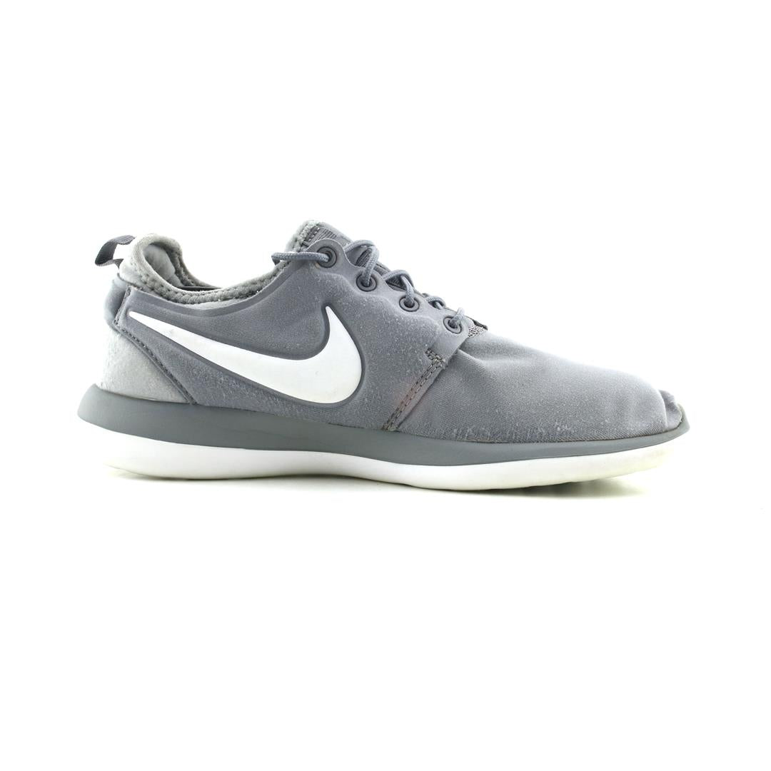 NIKE ROSHE TWO
