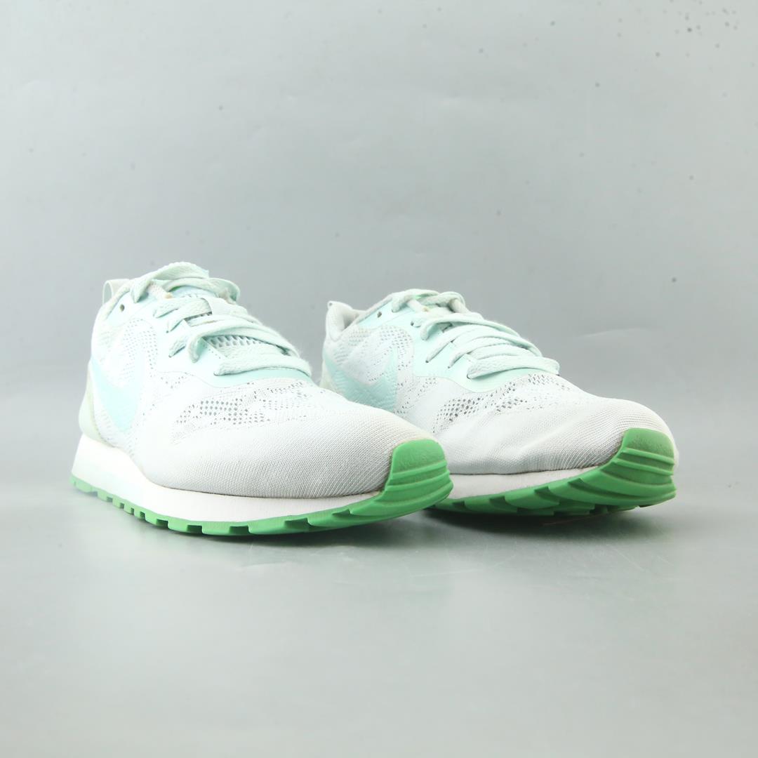 NIKE MD RUNNER 2